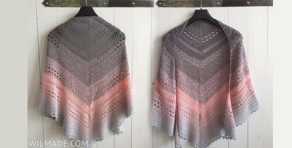Crochet projects for whirl yarn! Here are 7 free crochet patterns for self striping yarn and ombre yarn. This shawl is exactly the perfect crochet design for a whirl yarn! #crochet #yarn