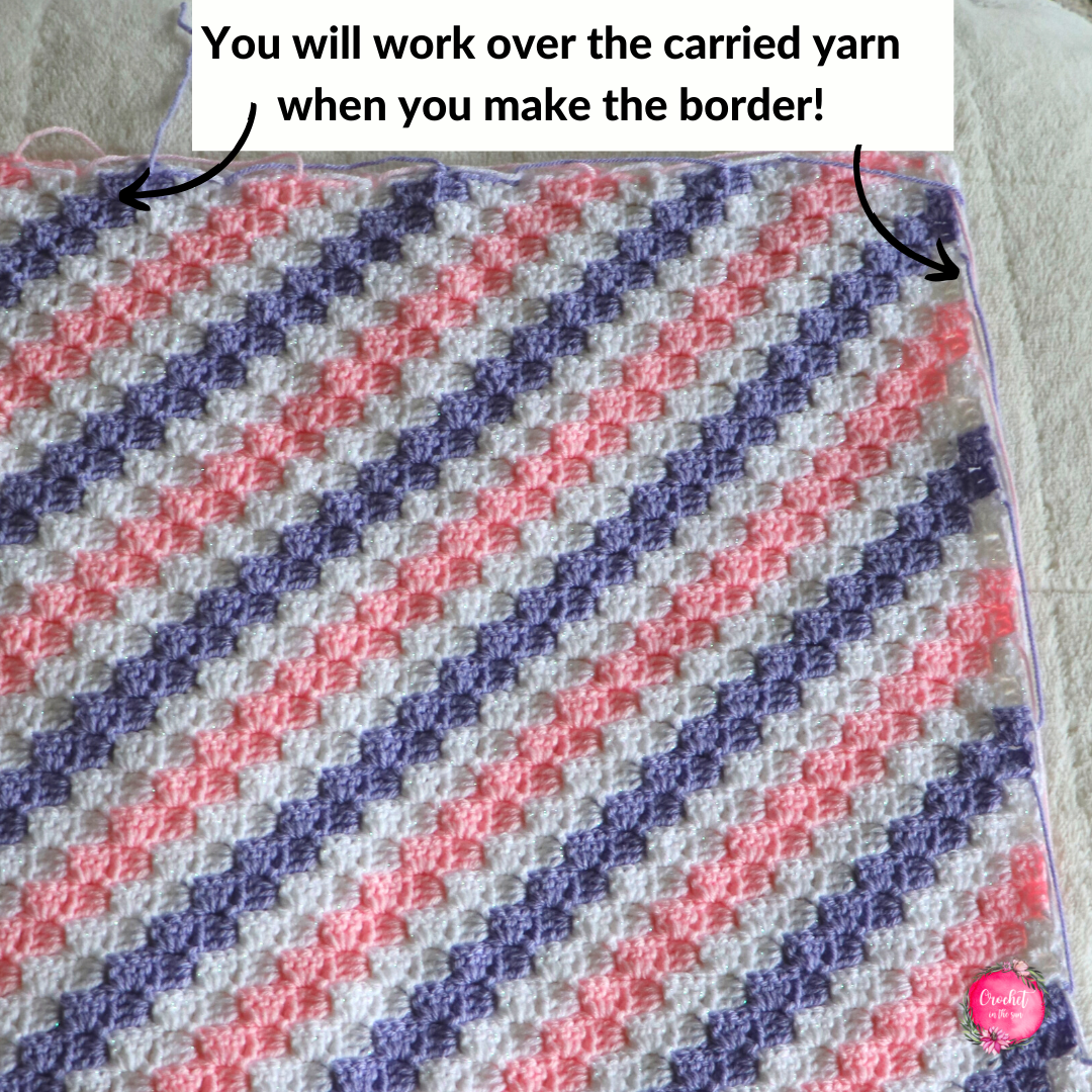 Learn how to carry the yarn for color changes in a C2C or corner to corner blanket. Crochet for beginners - learn to crochet!