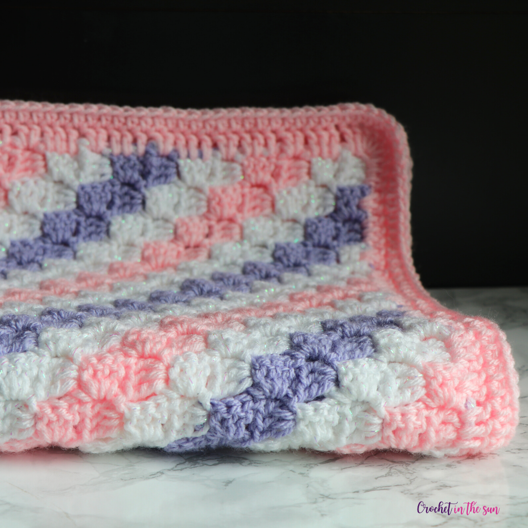 C2C blanket border. Here's a FREE crochet pattern (including C2C chart) for a corner to corner striped blanket. This blanket is beginner friendly and full of beautiful colors! C2C crochet ideas. #crochetblanket