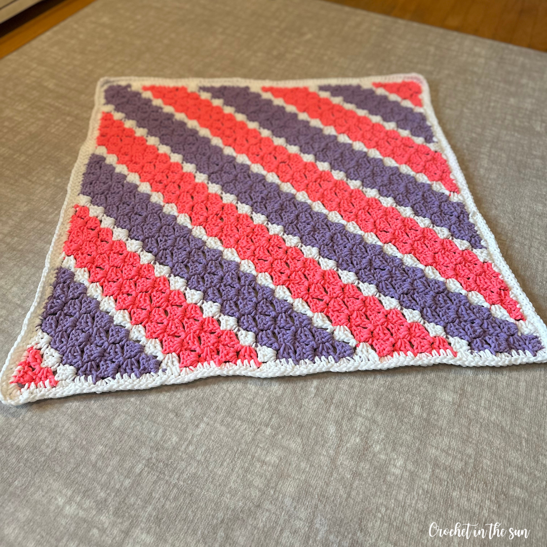 Corner to Corner blanket pattern - Sugar Plum snuggles. Free crochet pattern. Beginner friendly. Photo tutorial.